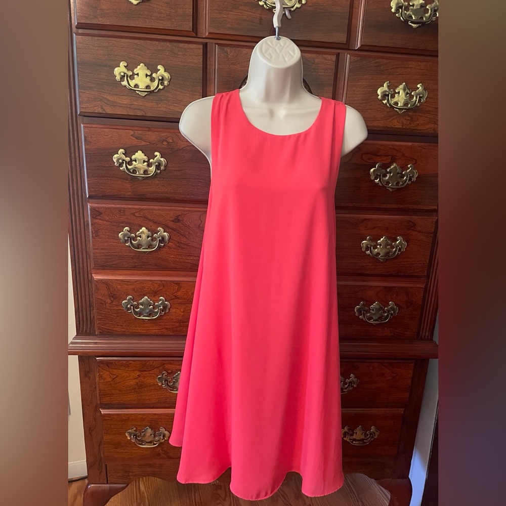 Sans Souci Coral Midi Shift Dress
